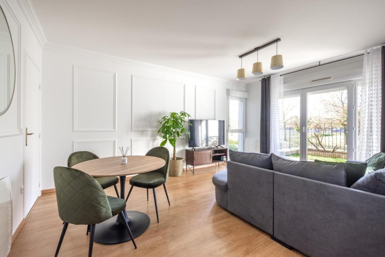 La Parisienne By Plaza Apartment Montevrain Exterior photo